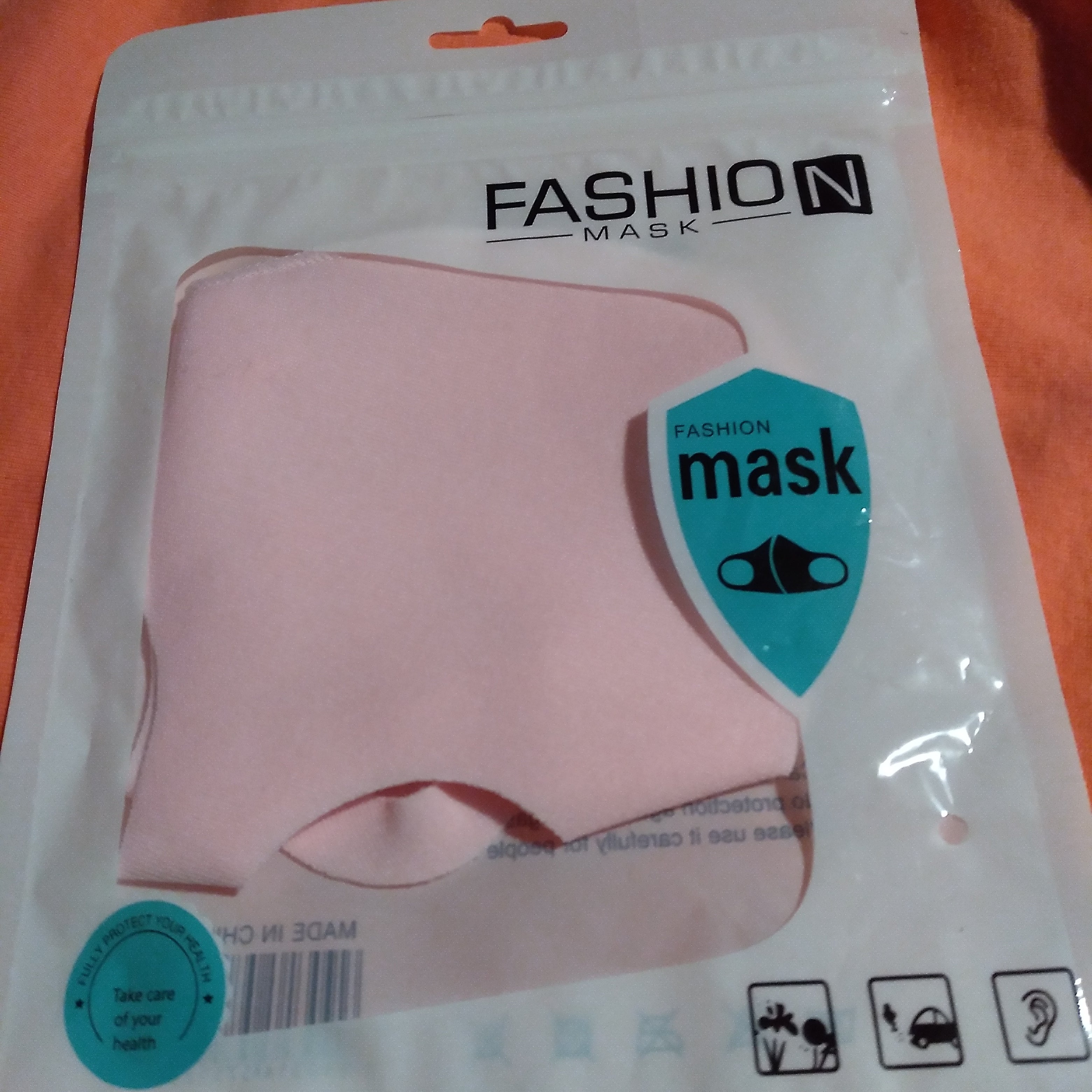 Felt mask.. light pink